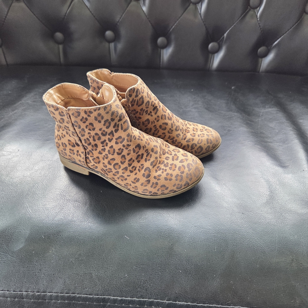 Cat & Jack Tan Leopard Kids Boots